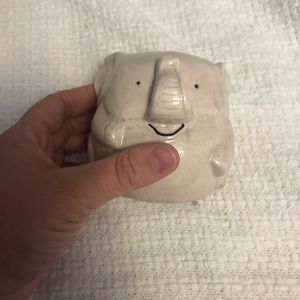 Cute little elephant piggy bank 🤍